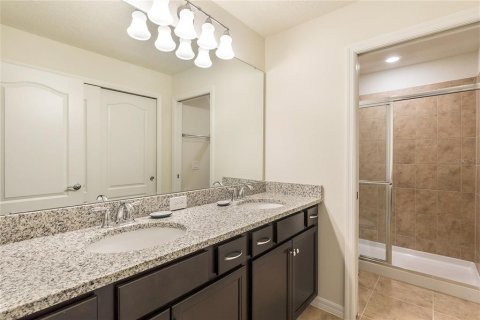 Townhouse in Davenport, Florida 5 bedrooms, 192.87 sq.m. № 1853450 - photo 6