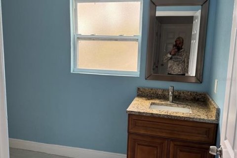 Immobilier commercial à vendre à Clearwater, Floride: 9 chambres, 371.52 m2 № 2151264 - photo 20