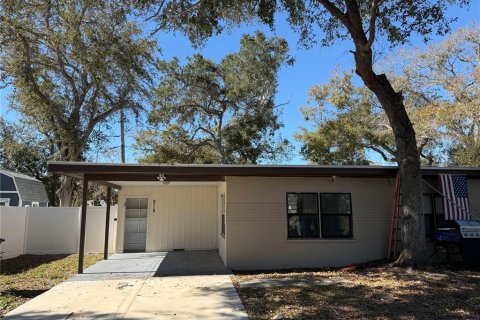 Immobilier commercial à vendre à Clearwater, Floride: 9 chambres, 371.52 m2 № 2151264 - photo 4