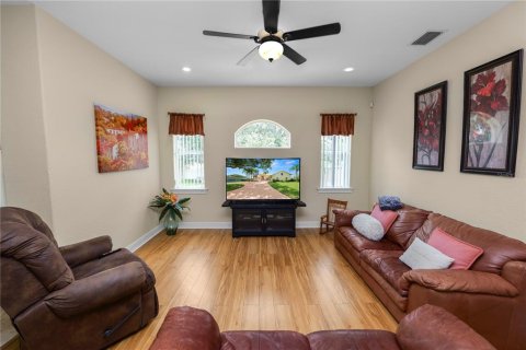 Casa en venta en Lakeland, Florida, 5 dormitorios, 314.01 m2 № 1782891 - foto 25