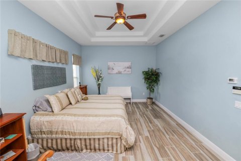 Casa en venta en Lakeland, Florida, 5 dormitorios, 314.01 m2 № 1782891 - foto 30