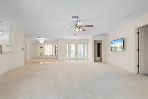 House in Punta Gorda, Florida 3 bedrooms, 214.7 sq.m. № 1829699 - photo 22