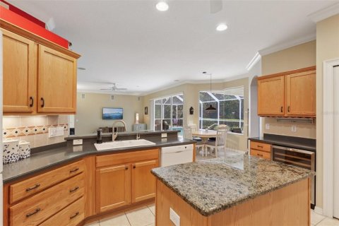 Casa en venta en Trinity, Florida, 4 dormitorios, 222.04 m2 № 1835549 - foto 9