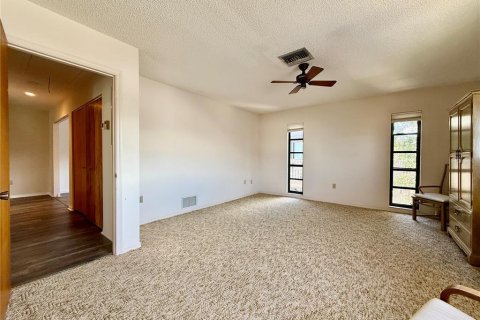 Condo in Sarasota, Florida, 2 bedrooms  № 1876181 - photo 22