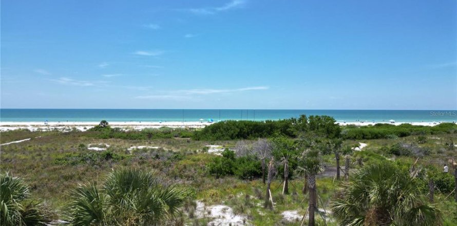 Condo in Sarasota, Florida, 2 bedrooms № 1876181