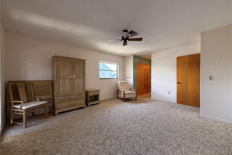 Condo in Sarasota, Florida, 2 bedrooms  № 1876181 - photo 18