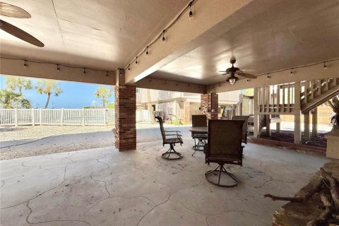Condo in Sarasota, Florida, 2 bedrooms  № 1876181 - photo 28