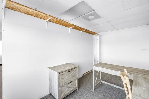 Commercial property in Sarasota, Florida 41.06 sq.m. № 2239920 - photo 11