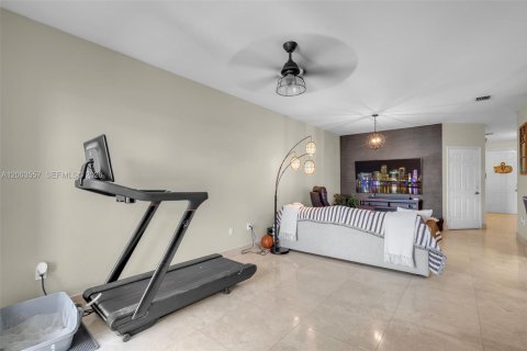 Touwnhouse à vendre à Doral, Floride: 3 chambres, 191.56 m2 № 2069406 - photo 8