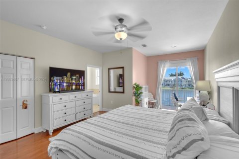Touwnhouse à vendre à Doral, Floride: 3 chambres, 191.56 m2 № 2069406 - photo 19