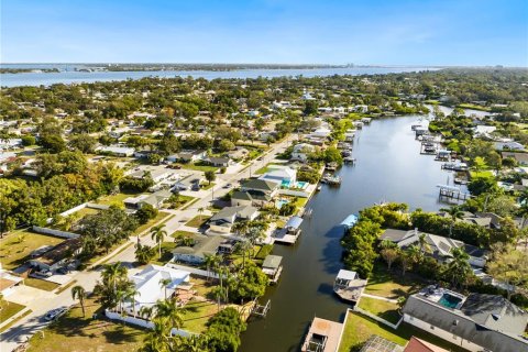 House in Bradenton, Florida 4 bedrooms, 170.2 sq.m. № 2106183