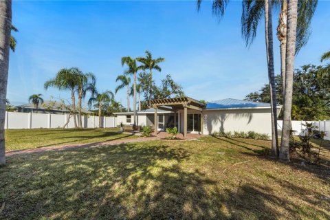 House in Bradenton, Florida 4 bedrooms, 170.2 sq.m. № 2106183 - photo 29
