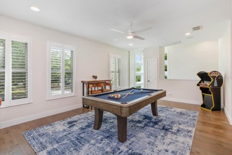 House in Winter Park, Florida 4 bedrooms, 297.66 sq.m. № 1681235 - photo 17
