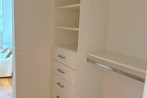 Снять в аренду кондоминиум в Авентура, Флорида 2 спальни, 115.66м2, № 2027487 - фото 11