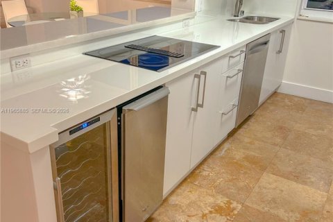 Снять в аренду кондоминиум в Авентура, Флорида 2 спальни, 115.66м2, № 2027487 - фото 4