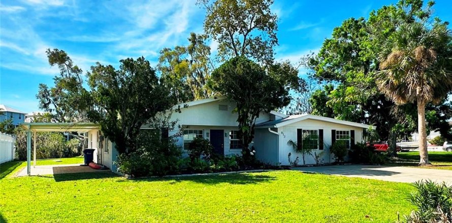 Casa en Nokomis, Florida 3 dormitorios, 174.75 m2 № 1685427