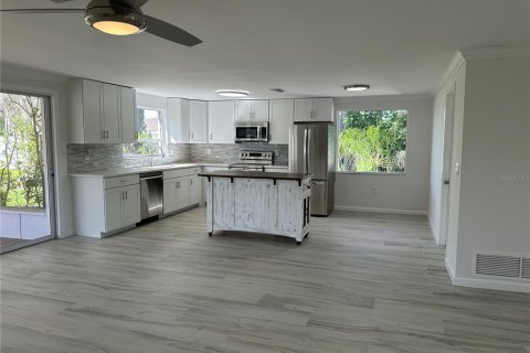 Casa en alquiler en Nokomis, Florida, 3 dormitorios, 174.75 m2 № 1685427 - foto 6