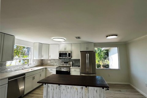 Casa en alquiler en Nokomis, Florida, 3 dormitorios, 174.75 m2 № 1685427 - foto 12