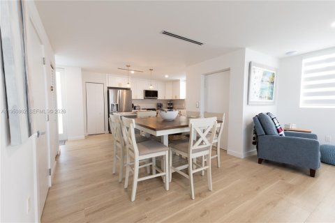 Casa en alquiler en Key Largo, Florida, 3 dormitorios, 147.44 m2 № 2009479 - foto 25