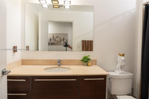 Купить кондоминиум в Майами, Флорида 1 спальня, 60.48м2, № 1958377 - фото 11