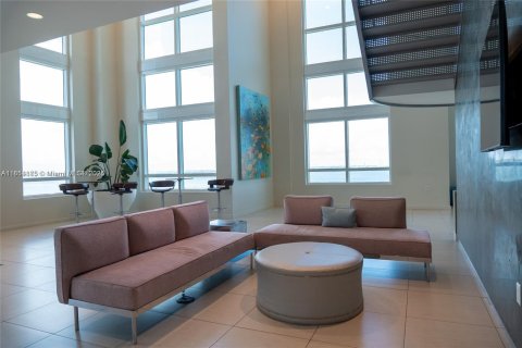 Купить кондоминиум в Майами, Флорида 1 спальня, 60.48м2, № 1958377 - фото 29