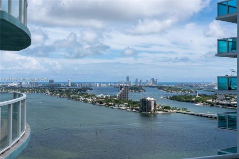 Купить кондоминиум в Майами, Флорида 1 спальня, 60.48м2, № 1958377 - фото 24