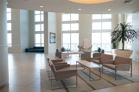 Купить кондоминиум в Майами, Флорида 1 спальня, 60.48м2, № 1958377 - фото 27