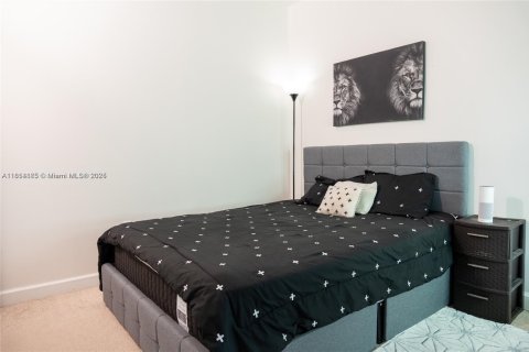 Купить кондоминиум в Майами, Флорида 1 спальня, 60.48м2, № 1958377 - фото 5