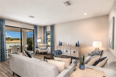 House in Parrish, Florida 5 bedrooms, 313.36 sq.m. № 1719416 - photo 7