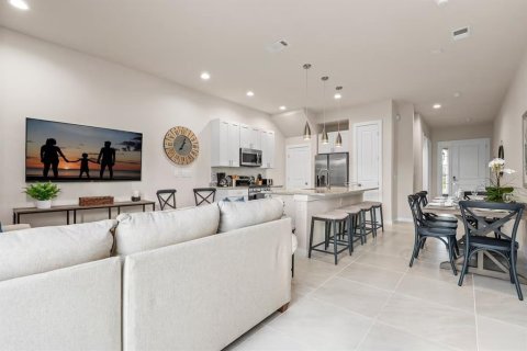 Adosado en alquiler en Kissimmee, Florida, 3 dormitorios, 142.14 m2 № 1870702 - foto 4