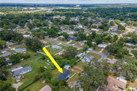 House in Plant City, Florida 3 bedrooms, 137.22 sq.m. № 1914708 - photo 16