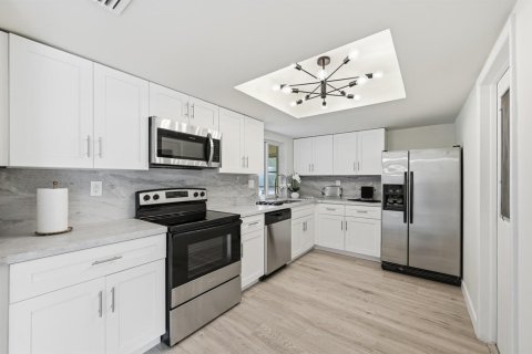 Villa ou maison à Pompano Beach, Floride 2 chambres, 131.64 m2 № 2240355