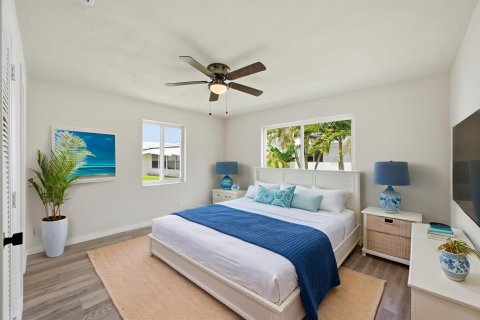 Villa ou maison à vendre à Pompano Beach, Floride: 2 chambres, 131.64 m2 № 2240355 - photo 18