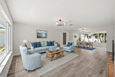 Villa ou maison à vendre à Pompano Beach, Floride: 2 chambres, 131.64 m2 № 2240355 - photo 7