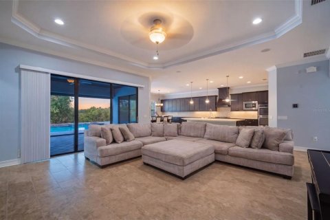 Villa ou maison à vendre à Wesley Chapel, Floride: 5 chambres, 412.76 m2 № 2267497 - photo 20