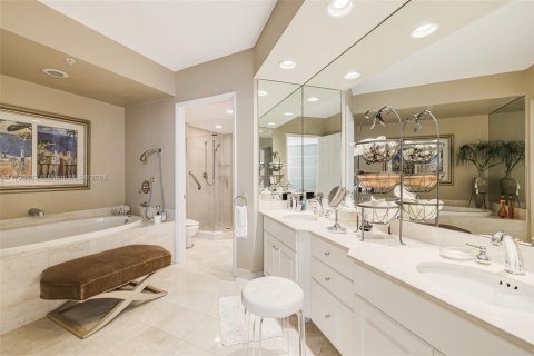 Condominio en venta en Aventura, Florida, 3 dormitorios, 197.88 m2 № 1863916 - foto 30