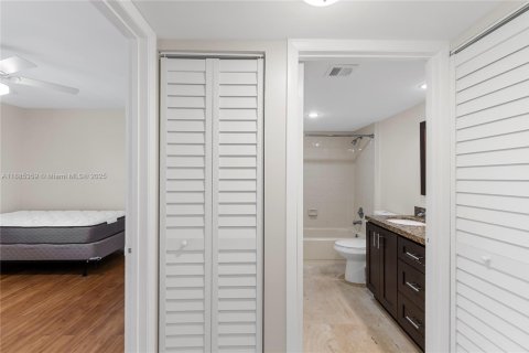 Copropriété à louer à Davie, Floride: 2 chambres, 128.67 m2 № 1931658 - photo 30