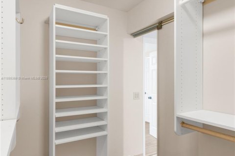 Copropriété à louer à Davie, Floride: 2 chambres, 128.67 m2 № 1931658 - photo 22