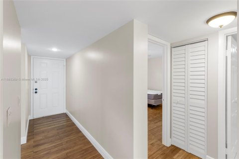 Copropriété à louer à Davie, Floride: 2 chambres, 128.67 m2 № 1931658 - photo 29