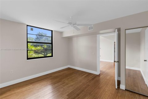 Copropriété à louer à Davie, Floride: 2 chambres, 128.67 m2 № 1931658 - photo 18