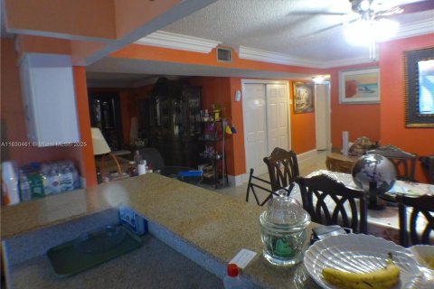 Condo in Miami Gardens, Florida, 3 bedrooms  № 1806141 - photo 24