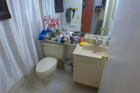 Condo in Miami Gardens, Florida, 3 bedrooms  № 1806141 - photo 10