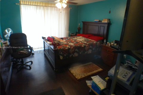 Condo in Miami Gardens, Florida, 3 bedrooms  № 1806141 - photo 17