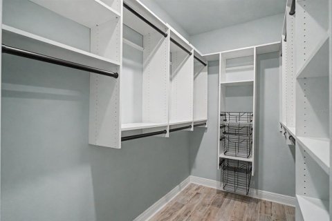 Casa en venta en Kissimmee, Florida, 4 dormitorios, 275.92 m2 № 2147556 - foto 27