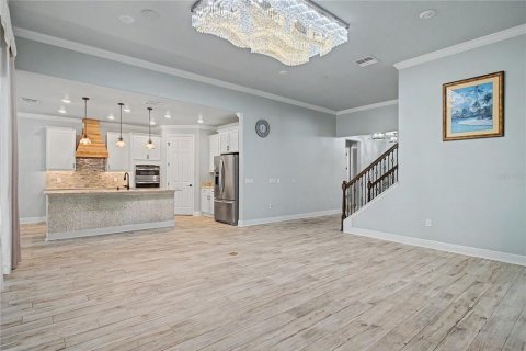 Casa en venta en Kissimmee, Florida, 4 dormitorios, 275.92 m2 № 2147556 - foto 8