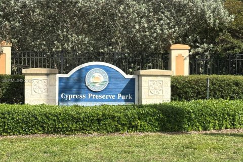 Propiedad comercial en venta en Sunrise, Florida, 371.42 m2 № 2007474 - foto 13