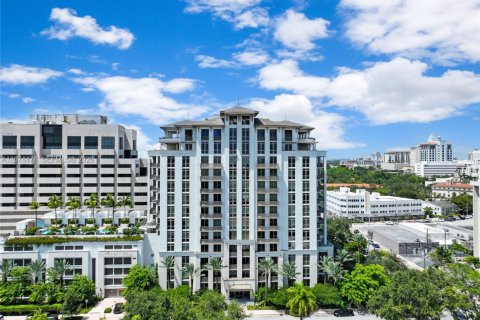 Condo in Coral Gables, Florida, 3 bedrooms  № 2316135