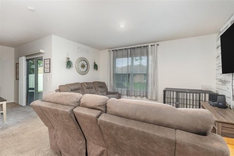 House in Kissimmee, Florida 4 bedrooms, 173.91 sq.m. № 1791250 - photo 6