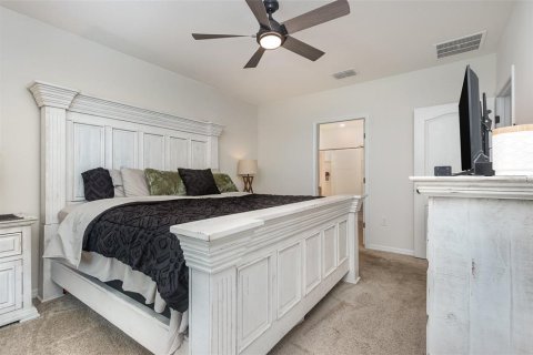 House in Kissimmee, Florida 4 bedrooms, 173.91 sq.m. № 1791250 - photo 18