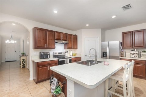 House in Kissimmee, Florida 4 bedrooms, 173.91 sq.m. № 1791250 - photo 7